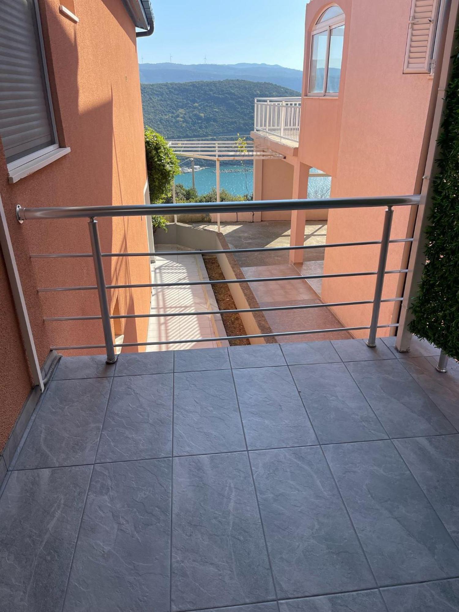 Apartmani Zuti نيوم المظهر الخارجي الصورة