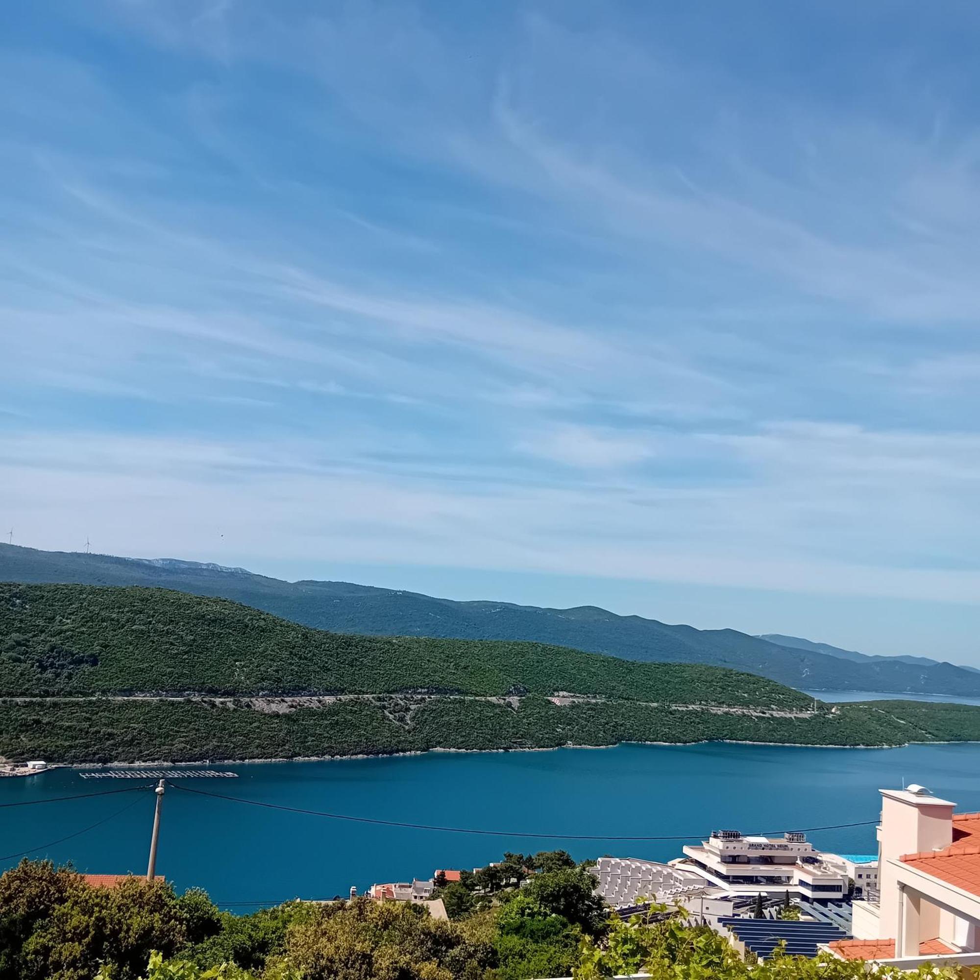 Apartmani Zuti نيوم الغرفة الصورة