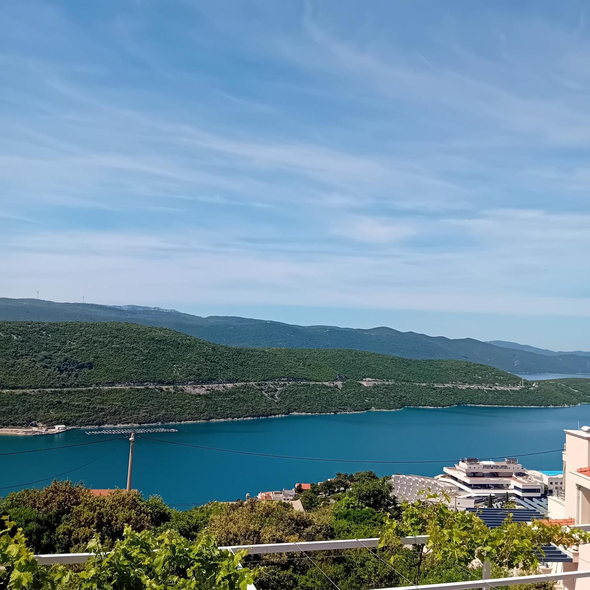 Apartmani Zuti نيوم الغرفة الصورة