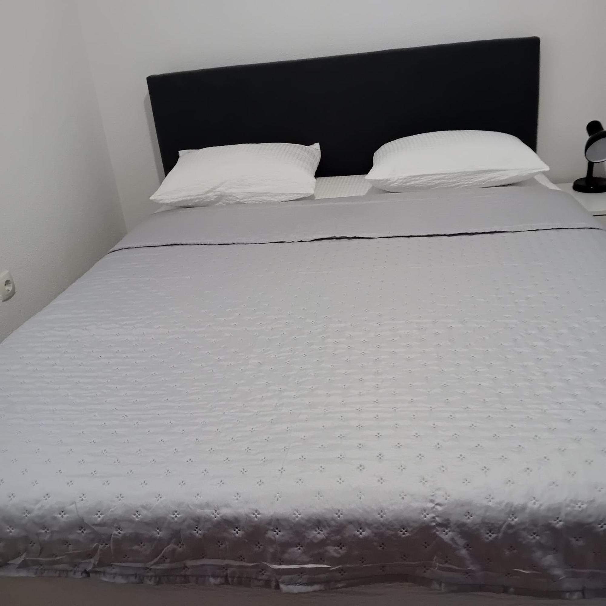 Apartmani Zuti نيوم الغرفة الصورة